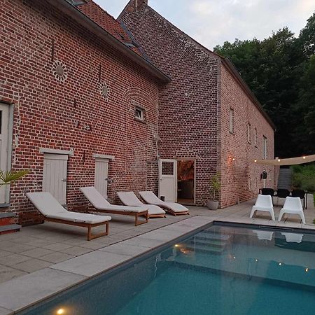 La Canopee Des Arbres, Anna Ellezelles Exterior photo