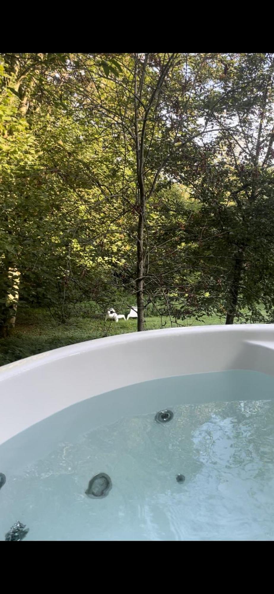 La Canopee Des Arbres, Anna Ellezelles Exterior photo